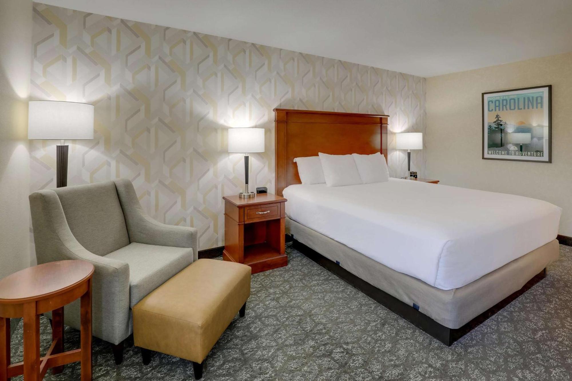 Drury Inn & Suites Charlotte University Place Luaran gambar
